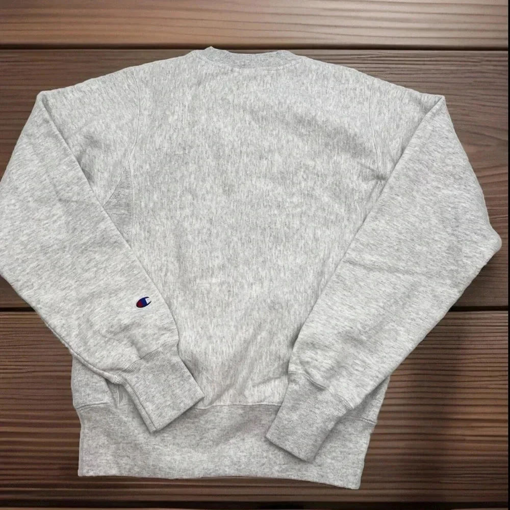 University‎ of Pittsburgh at Bradford Crewneck Men’s XS Sweatshirt Pullover Gray